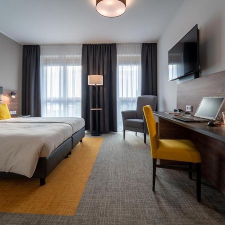 Hotel Includio Регенсбург Экстерьер фото