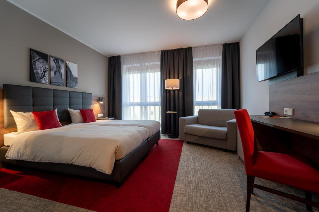 Hotel Includio Регенсбург Экстерьер фото
